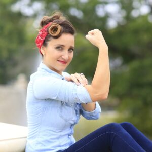 Rosie the Riveter | Hairstyle Tutorial